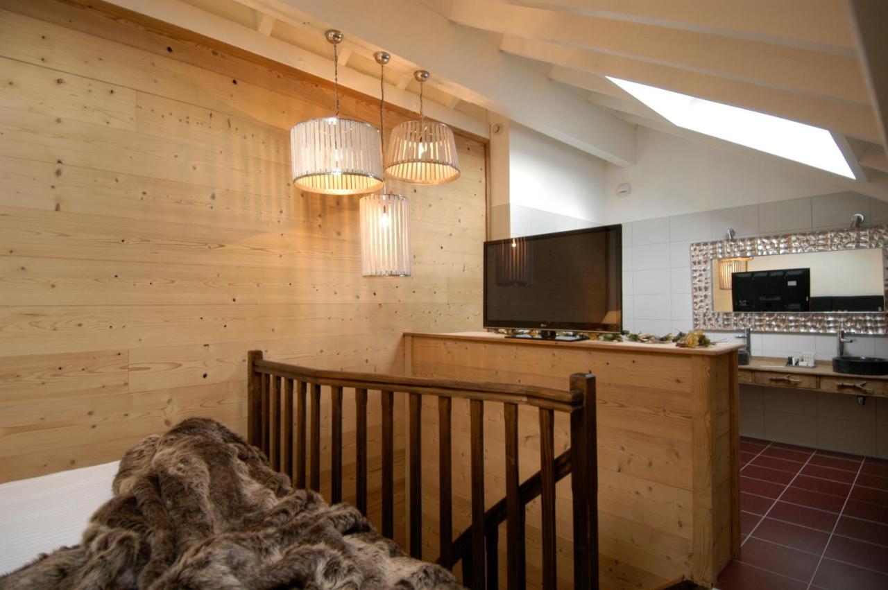 Auberge De Maison Rouge Vétraz-Monthoux Quarto foto